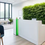 의료진 퇴직 후 창업 사례 - **Modern Private Clinic Interior:** A brightly lit, spacious reception area of a contemporary privat...